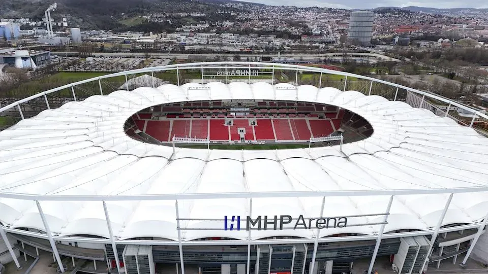 אצטדיון MHP ארנה